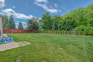 1094 Vista Dr, Gurnee, IL 60031 - Photo 28