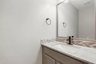 20950 W Bloomfield Dr, Plainfield, IL 60544 - Photo 16