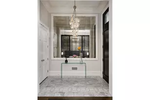 1720 N Mohawk St, Chicago, IL 60614 - Photo 2