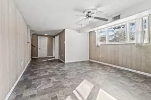 4317 W Linecrest Dr, Alsip, IL 60803 - Photo 12