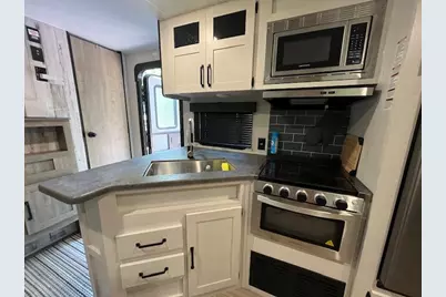 2795 E 28th Lot 513 Road, Seneca, IL 61360 - Photo 12