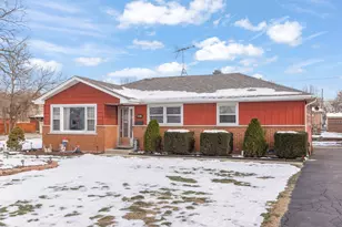 10901 S Nagle Ave, Worth, IL 60482 - Photo 1