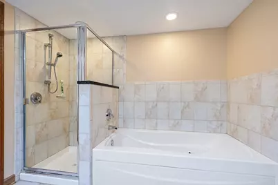 4833 N Olcott Avenue #307, Harwood Heights, IL 60706 - Photo 8