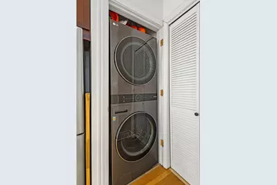 1709 N Crilly Court #4W, Chicago, IL 60614 - Photo 10