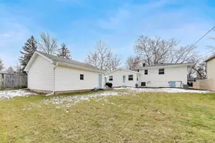 906 Hickory Ln, Naperville, IL 60540 - Photo 26