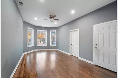 7214 S Saint Lawrence Avenue, Chicago, IL 60619 - Photo 4