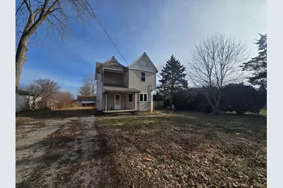 212 N Hunt Street, Melvin, IL 60952 - Photo 2