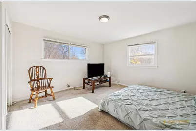 606 Edwards Avenue, West Dundee, IL 60118 - Photo 6