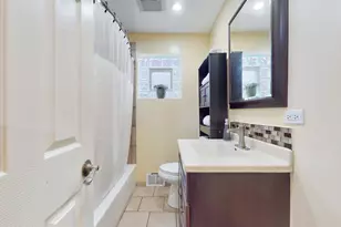3703 S 58th Ct, Cicero, IL 60804 - Photo 18