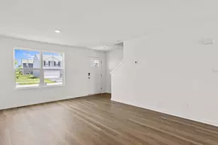 515 Adirondack Dr, Joliet, IL 60436 - Photo 2