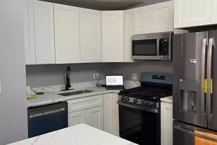 2305 Elisha Ave, Zion, IL 60099 - Photo 8