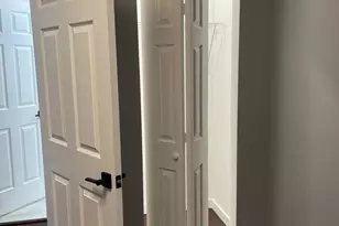 2305 Elisha Ave, Zion, IL 60099 - Photo 26