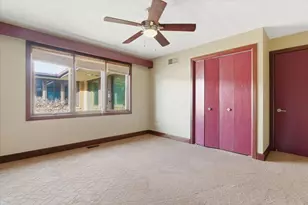 10160 W Fairbanks Ave, Beach Park, IL 60099 - Photo 22