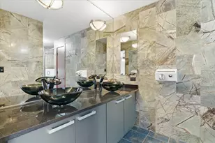 10160 W Fairbanks Ave, Beach Park, IL 60099 - Photo 28