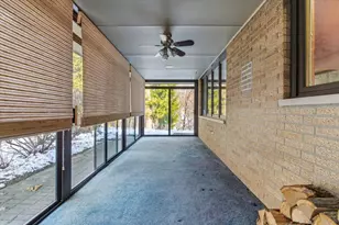 10160 W Fairbanks Ave, Beach Park, IL 60099 - Photo 16