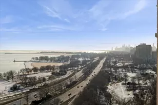 5555 N Sheridan Rd, Chicago, IL 60640 - Photo 12