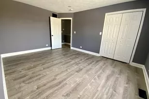 4014 Ridge Rd, Zion, IL 60099 - Photo 12