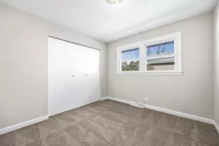 13601 Loomis Ln, Crestwood, IL 60418 - Photo 14