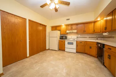 3111 Ingalls Avenue #1B, Joliet, IL 60435 - Photo 2