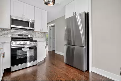 2601 W 98th Place, Evergreen Park, IL 60805 - Photo 6