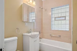 [Address not provided], Chicago, IL 60620 - Photo 22