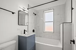 3049 W Berteau Ave, Chicago, IL 60618 - Photo 10