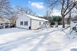 2S386 Seneca Dr, Wheaton, IL 60189 - Photo 30