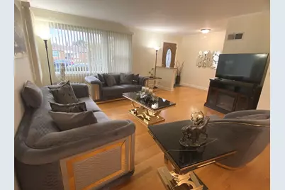 7737 Park Avenue, Skokie, IL 60077 - Photo 4