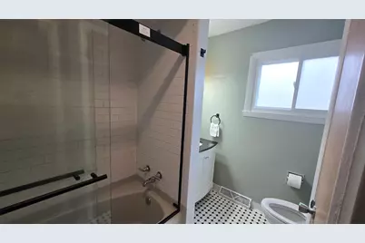 [Address not provided], Wilmette, IL 60091 - Photo 18