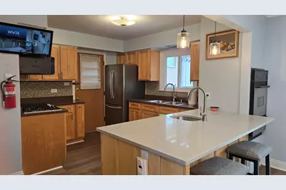 [Address not provided], Wilmette, IL 60091 - Photo 8