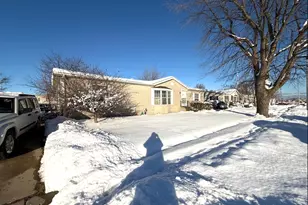 3404 Old Plank Rd, Park City, IL 60085 - Photo 2