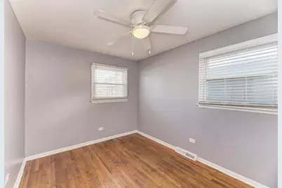 1472 W 74th Street, Chicago, IL 60636 - Photo 20