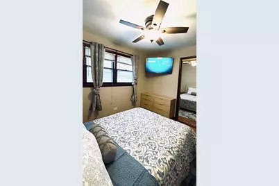 9323 S 80th Court, Hickory Hills, IL 60457 - Photo 30