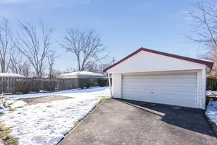 410 Todd St, Park Forest, IL 60466 - Photo 18