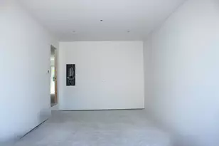 105 E Division St, Manteno, IL 60950 - Photo 8