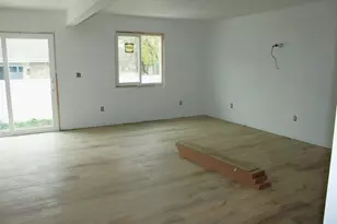 107 E Division St, Manteno, IL 60950 - Photo 2