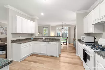 [Address not provided], Saint Charles, IL 60174 - Photo 14