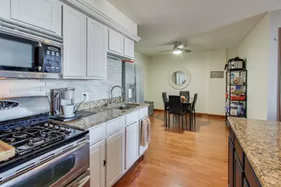 20 N Tower Road #8E, Oak Brook, IL 60523 - Photo 14