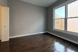 2350 W George St, Chicago, IL 60618 - Photo 14