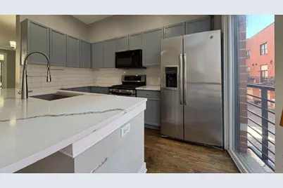 2350 W George Street #2350, Chicago, IL 60618 - Photo 8