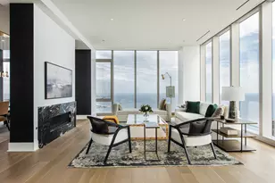 363 E Wacker Dr, Chicago, IL 60601 - Photo 2