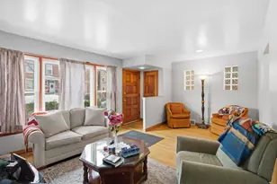 1525 N Springfield Ave, Chicago, IL 60651 - Photo 4