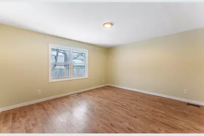 1359 Madison Court, Saint Charles, IL 60174 - Photo 6