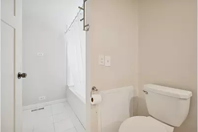 [Address not provided], Chicago, IL 60645 - Photo 16