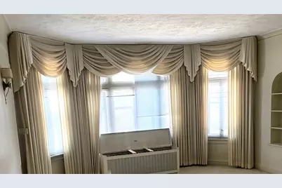 8135 S Prairie Avenue #2, Chicago, IL 60619 - Photo 4