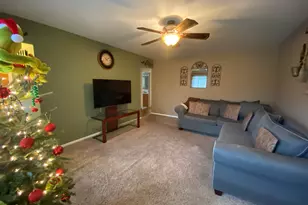 2050 Atwood Ave, Berkeley, IL 60163 - Photo 2