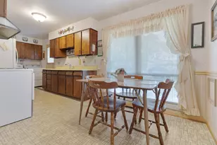 550 Ridge Ave, Elk Grove Village, IL 60007 - Photo 8