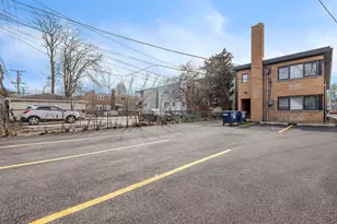 1025 N Harlem Ave, Oak Park, IL 60302 - Photo 4