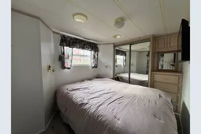 2795 E 28th Lot 322 Road, Seneca, IL 61360 - Photo 16