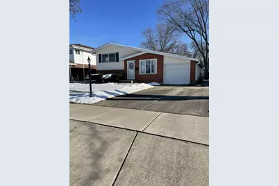 621 N Forest Avenue, Mount Prospect, IL 60056 - Photo 2
